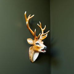 Golden Stag – Wall-Mounted Deer Head Sculpture