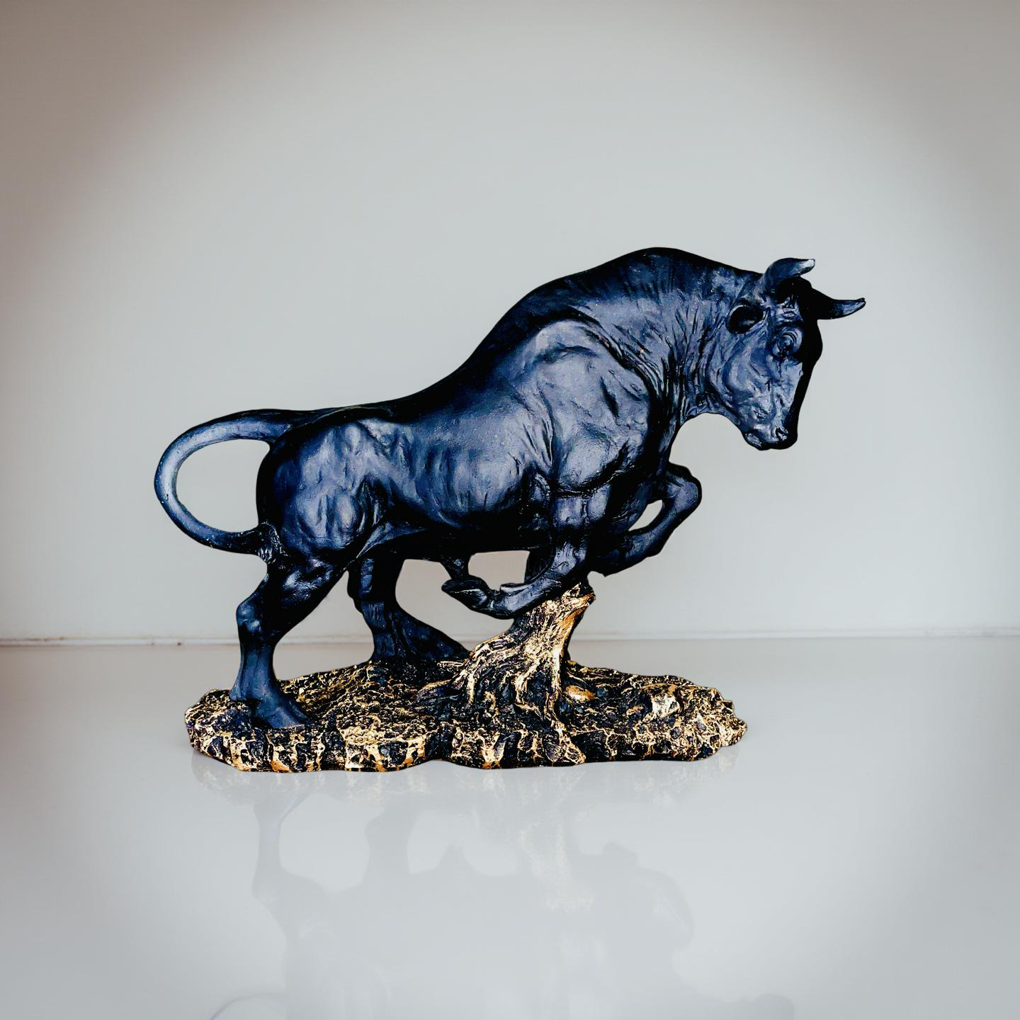 Titan Bull Power & Prosperity Sculpture – Black & Gold Statue (1 Ft)